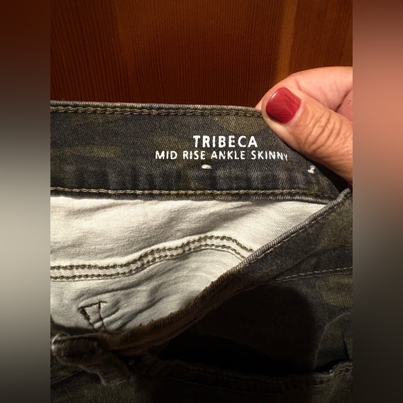 Nicole Miller Tribeca Mid Rise Ankle Skinny Jean - Picture 13 of 14